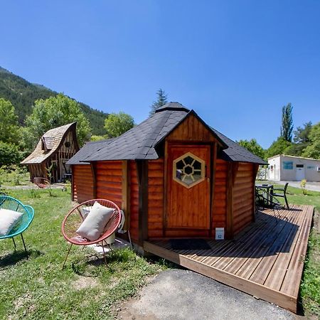 Camping La Ferme De กาสเตลลาน ภายนอก รูปภาพ