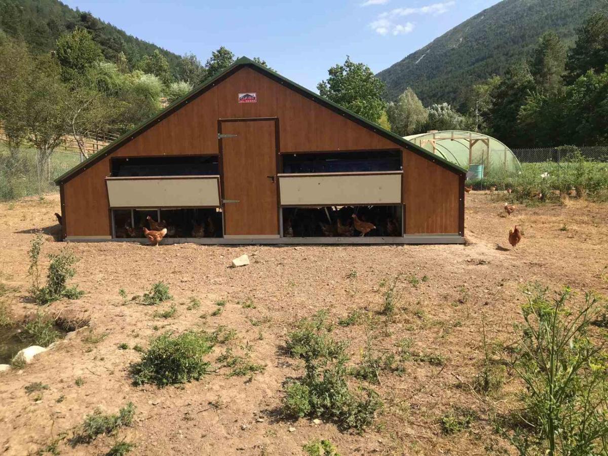 Camping La Ferme De กาสเตลลาน ภายนอก รูปภาพ
