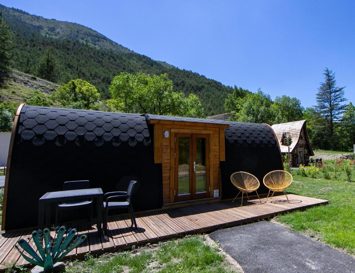 Camping La Ferme De กาสเตลลาน ภายนอก รูปภาพ