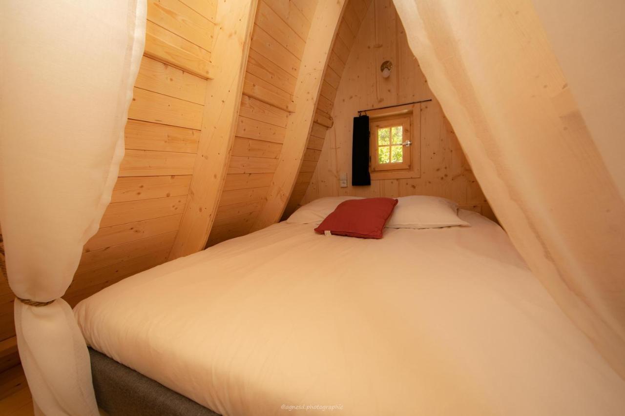 Camping La Ferme De กาสเตลลาน ภายนอก รูปภาพ