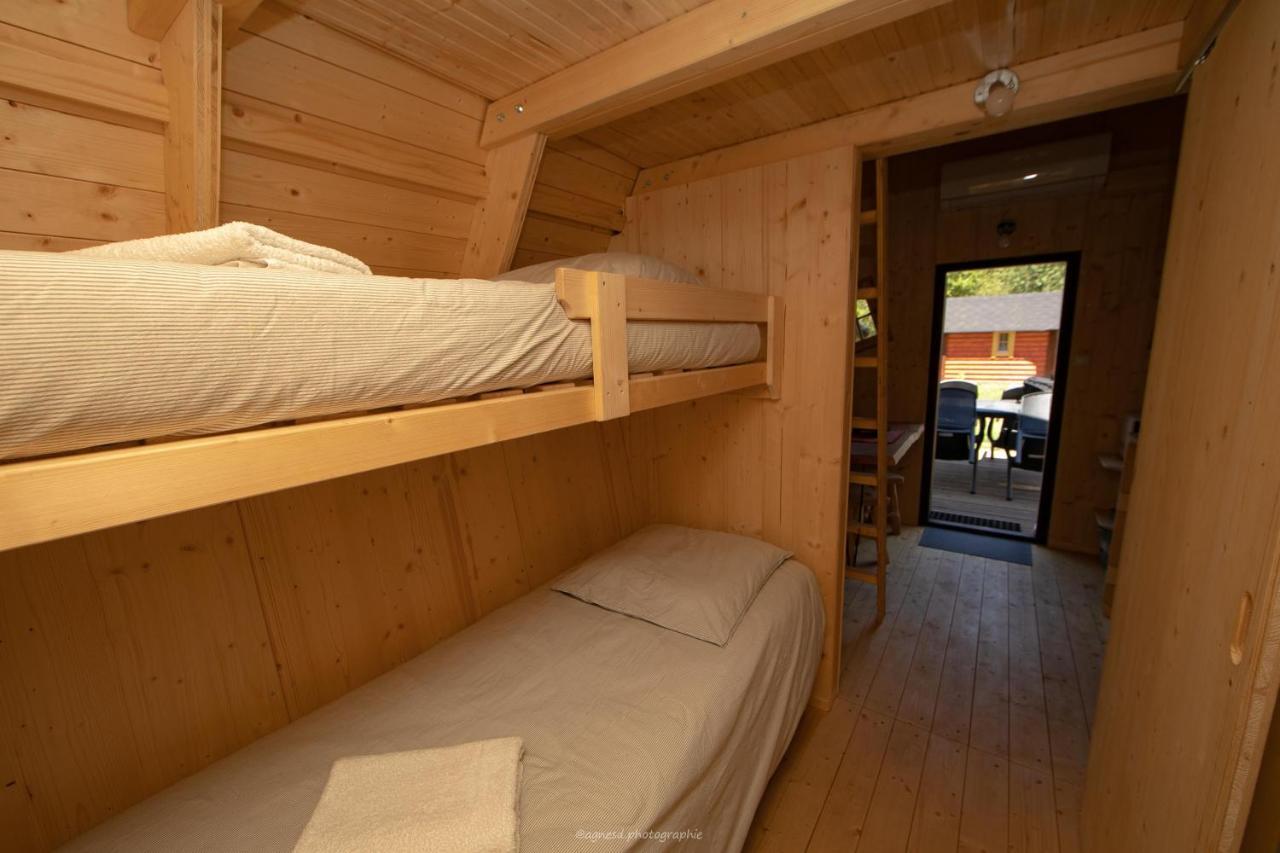 Camping La Ferme De กาสเตลลาน ภายนอก รูปภาพ