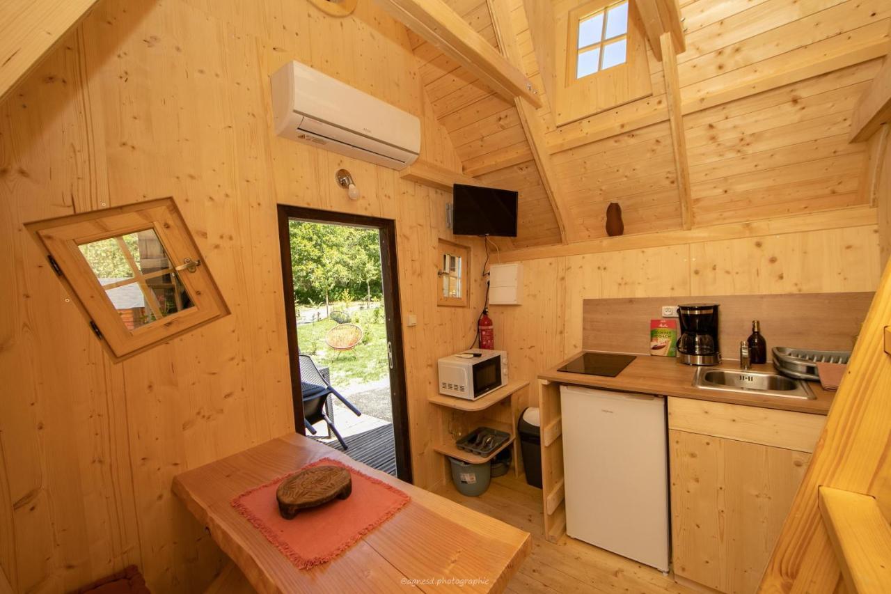Camping La Ferme De กาสเตลลาน ภายนอก รูปภาพ