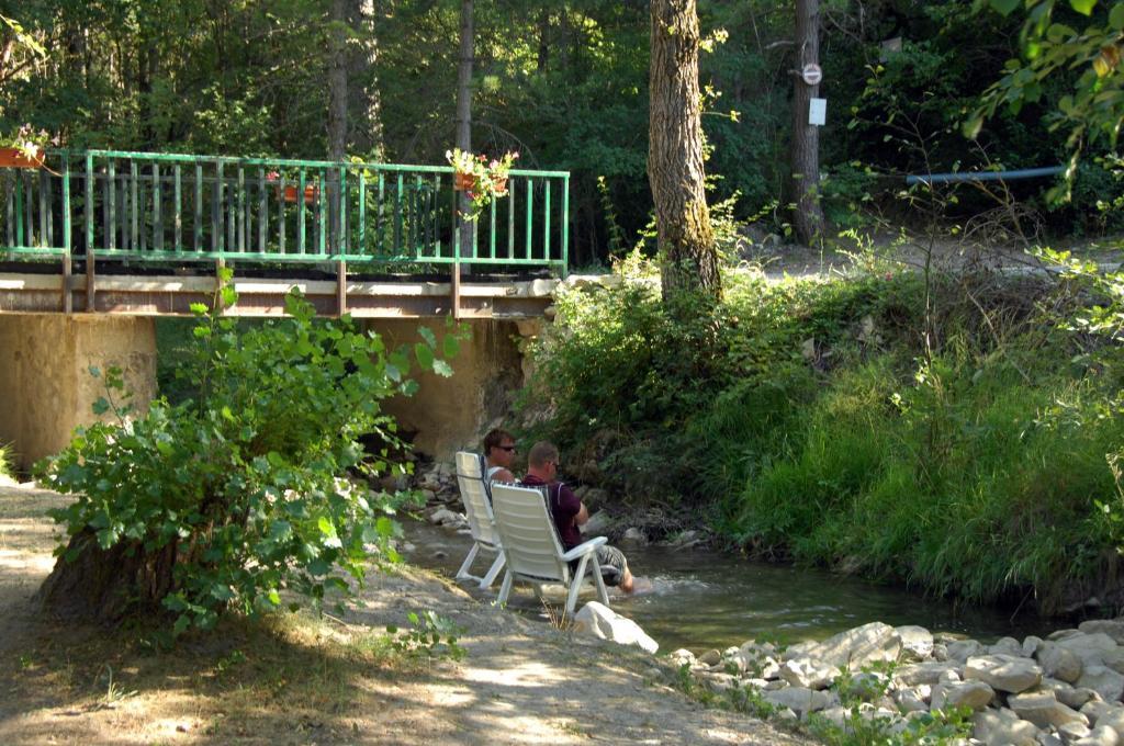 Camping La Ferme De กาสเตลลาน ภายนอก รูปภาพ